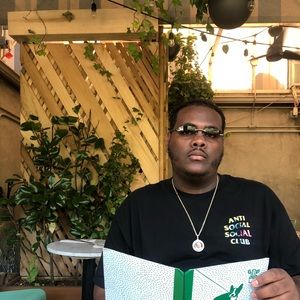 Meet your Posher, Khalid